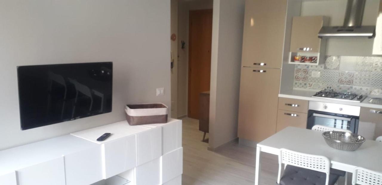 Porto SantʼElpidioAd Un Passo Dal Mareアパートメント エクステリア 写真